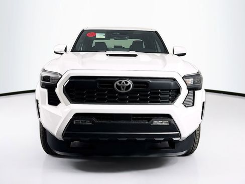 New 2025 Toyota Tacoma TRD Sport image 2