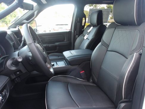 New 2026 RAM 2500 Limited image 12