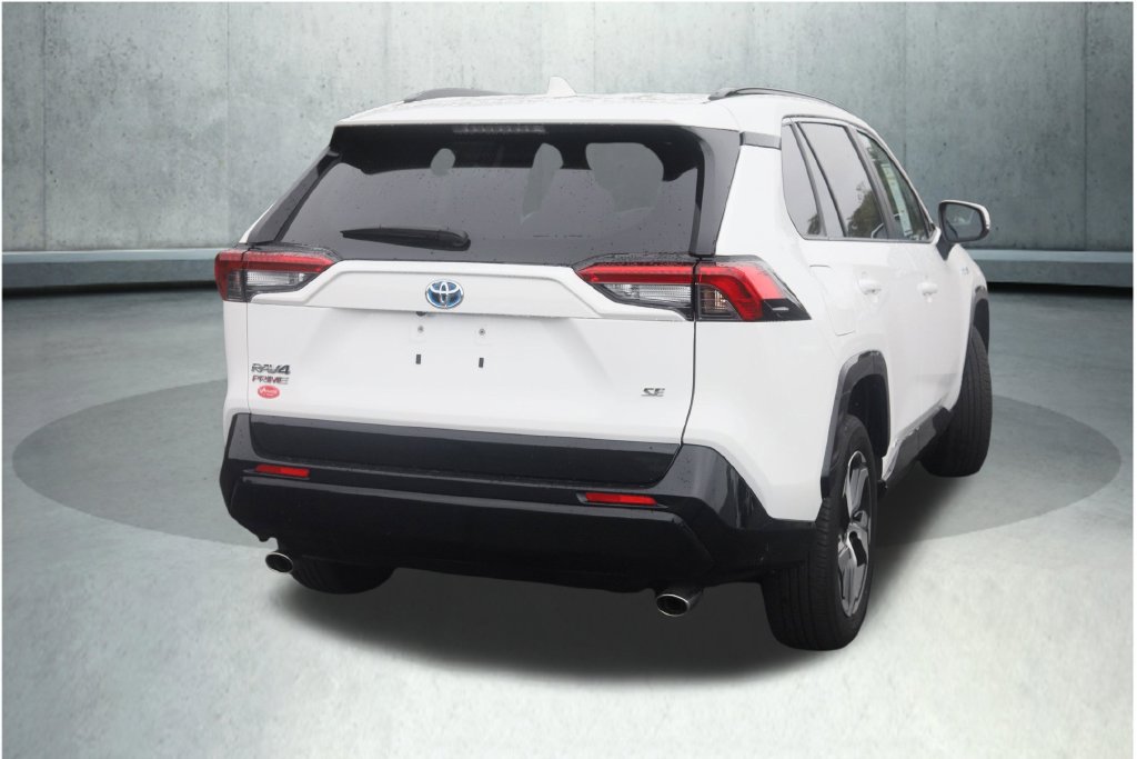 Certified 2023 Toyota RAV4 SE w/ Weather & Moonroof Package AWD/4WD image 32