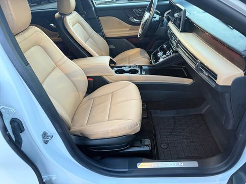 Used 2022 Lincoln Corsair Reserve w/ Equipment Group 201A image 31