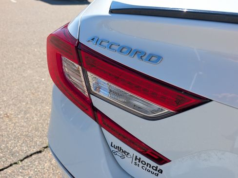 Used 2022 Honda Accord Sport image 17