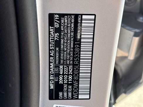 Used 2020 Mercedes-Benz C 300 Sedan image 36