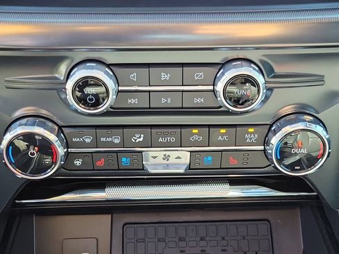 Used 2026 Ford F150 Raptor AWD/4WD image 31