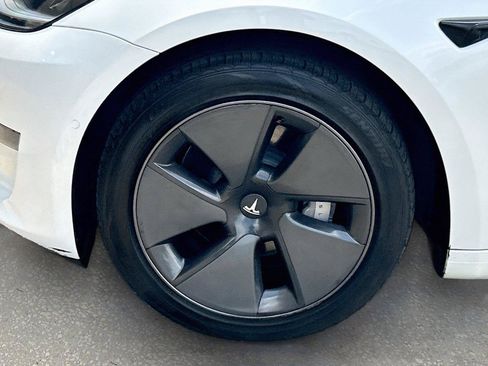 Used 2021 Tesla Model 3 Standard Range Plus RWD image 36