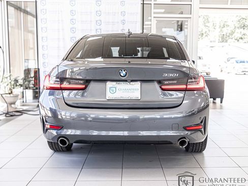 Used 2021 BMW 330i xDrive Sedan w/ Convenience Package AWD/4WD image 14