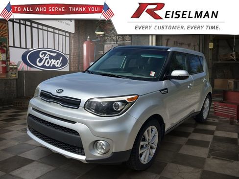 Used 2017 Kia Soul + w/ Primo Package image 1