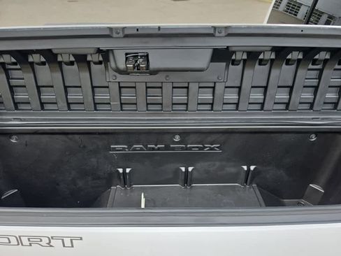 Used 2020 RAM 1500 Laramie image 13