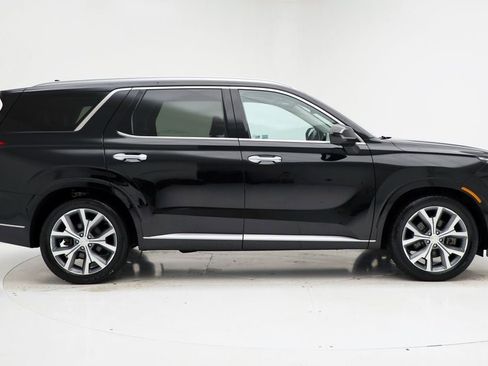Used 2021 Hyundai Palisade Limited image 2