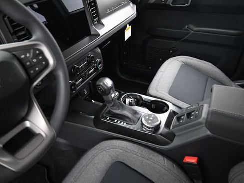 New 2025 Ford Bronco 4-Door image 23
