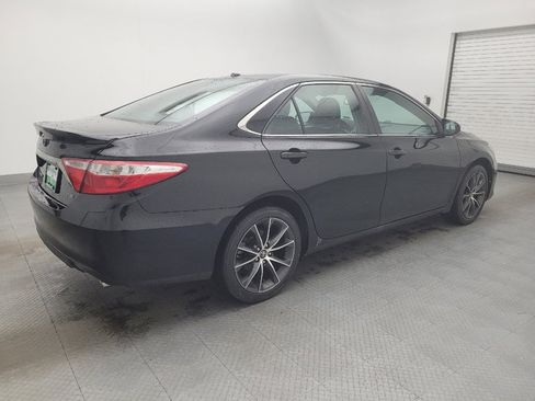 Used 2017 Toyota Camry XSE image 10