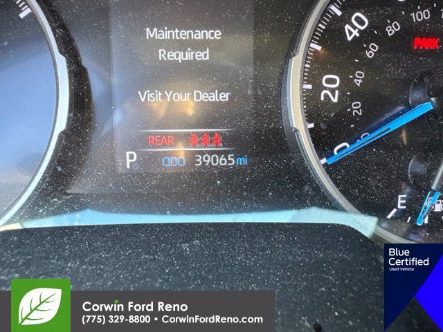 Used 2021 Toyota RAV4 XLE w/ Convenience Package AWD/4WD image 18