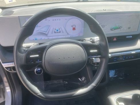 Used 2024 Hyundai Ioniq 5 SE AWD/4WD image 13