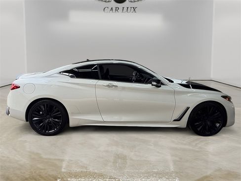 Used 2017 INFINITI Q60 w/ Premium Plus Package 3.0T image 6