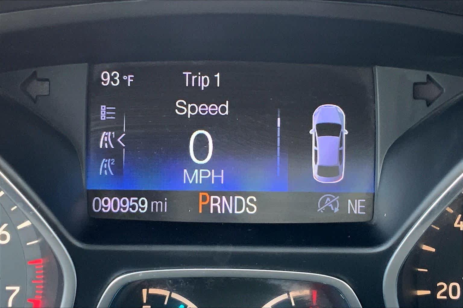 Used 2017 Ford Escape SE w/ Equipment Group 201A FWD image 23