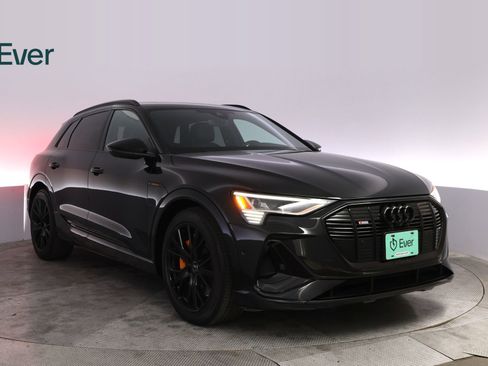 Used 2023 Audi e-tron Chronos w/ Chronos Package AWD/4WD image 13