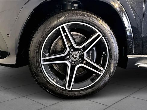 New 2026 Mercedes-Benz GLS 450 4MATIC image 17