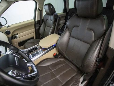 Used 2016 Land Rover Range Rover Sport HSE image 19