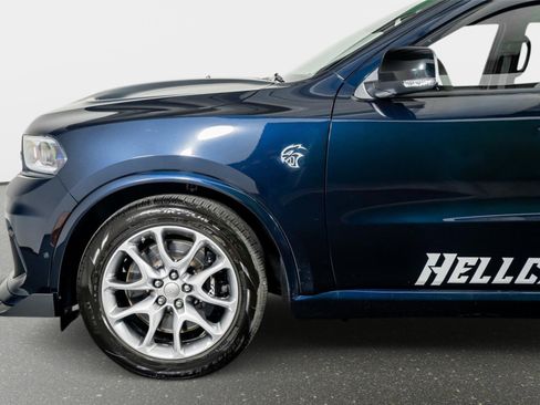 Used 2025 Dodge Durango SRT Hellcat AWD/4WD image 17