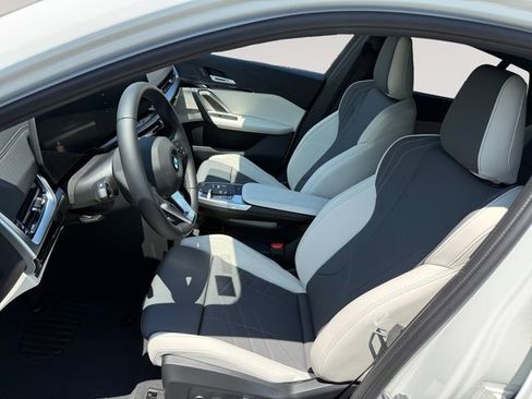 New 2026 BMW X2 xDrive28i w/ Convenience Package AWD/4WD image 9