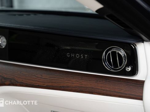 Used 2023 Rolls-Royce Ghost AWD/4WD image 35
