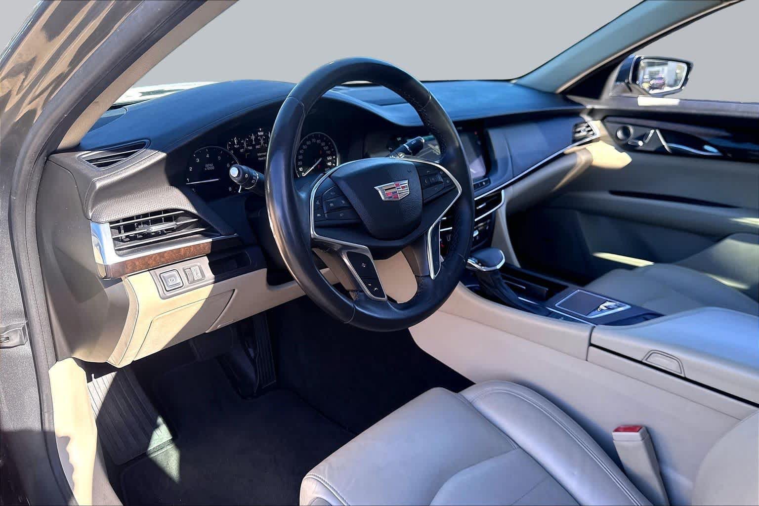 Used 2017 Cadillac CT6 2.0T RWD image 18