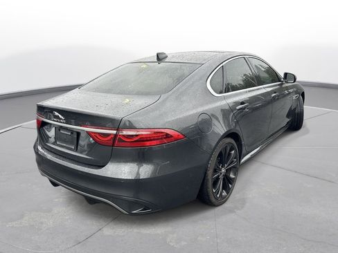 Used 2024 Jaguar XF R-Dynamic SE image 6