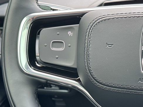 New 2025 Lincoln Nautilus Premier w/ Equipment Group 102A image 25