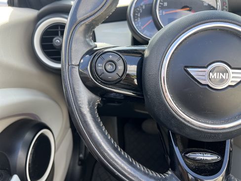 Used 2016 MINI Cooper S FWD image 19