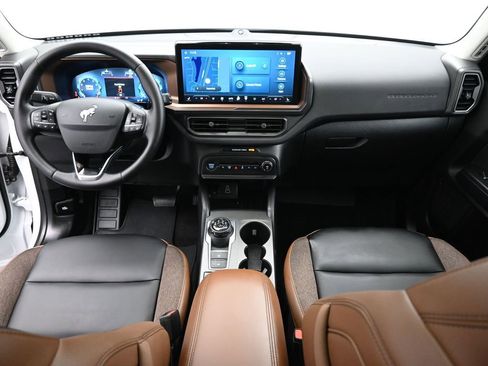 Certified 2025 Ford Bronco Sport Outer Banks w/ Outer Banks Tech Package+ image 22