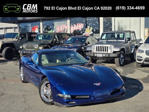 Used 2004 Chevrolet Corvette Coupe w/ Preferred Equipment Group image 1