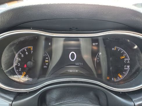 Used 2020 Jeep Grand Cherokee Altitude image 18