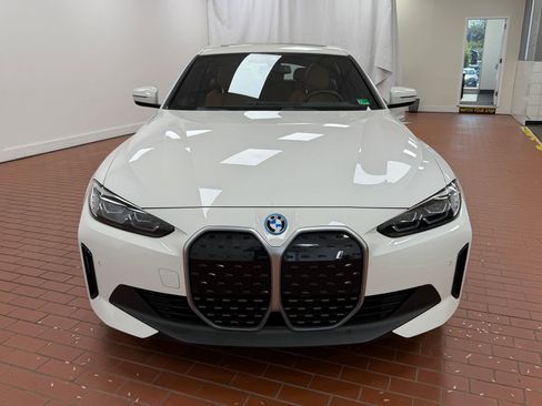 Used 2023 BMW i4 eDrive35 image 5