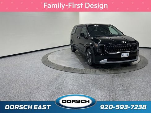 New 2026 Kia Carnival LXS image 3