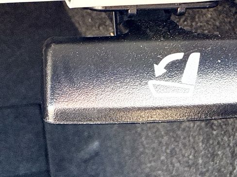 Used 2023 Subaru Legacy Premium image 13