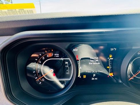 New 2026 Jeep Wrangler Unlimited Sahara w/ Technology Group AWD/4WD image 19