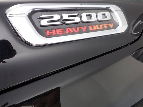 New 2026 RAM 2500 Tradesman AWD/4WD image 12