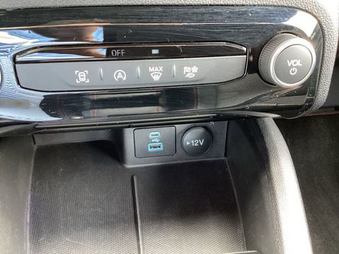 Used 2023 Ford Escape ST-Line w/ Tech Pack #1 AWD/4WD image 29