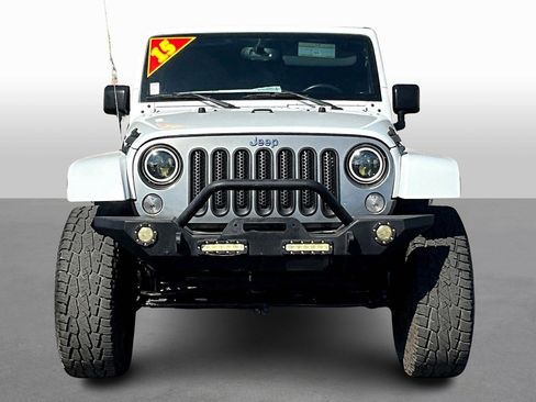 Used 2015 Jeep Wrangler Unlimited Sport image 3