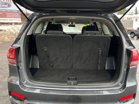 Used 2020 Kia Sorento LX w/ LX I4 Convenience Package image 8