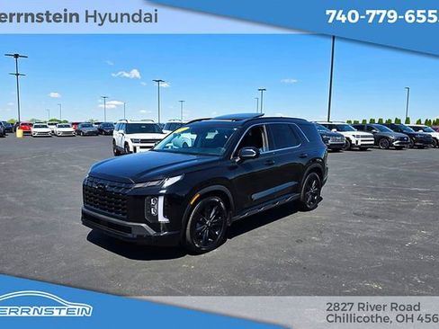 Used 2025 Hyundai Palisade XRT AWD/4WD image 3