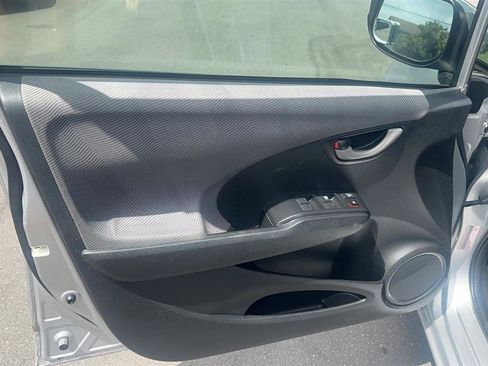 Used 2013 Honda Fit image 20