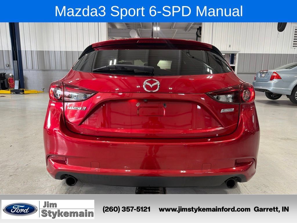 Used 2018 MAZDA MAZDA3 Sport FWD image 9