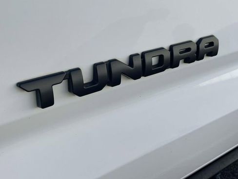 Used 2023 Toyota Tundra SR5 w/ SR5 Convenience Package AWD/4WD image 7