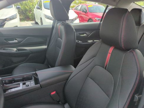 New 2026 Nissan Sentra SR w/ SR Premium Package FWD image 15