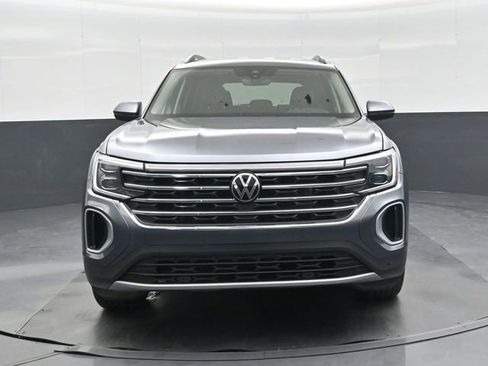 Used 2024 Volkswagen Atlas SE AWD/4WD image 9