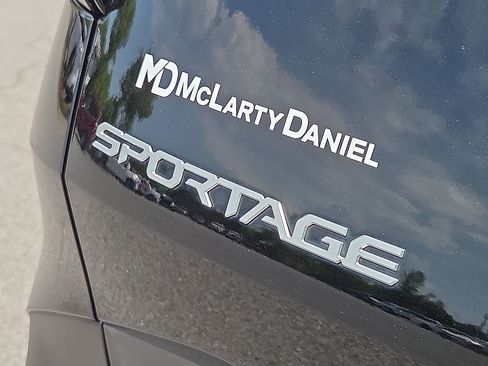 Used 2023 Kia Sportage EX FWD image 8