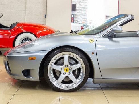 Used 2004 Ferrari 360 Spider RWD image 5