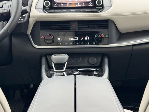 New 2026 Nissan Rogue Dark Armor image 24