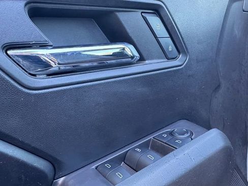 Used 2023 Chevrolet Colorado LT w/ LT Convenience Package II image 5