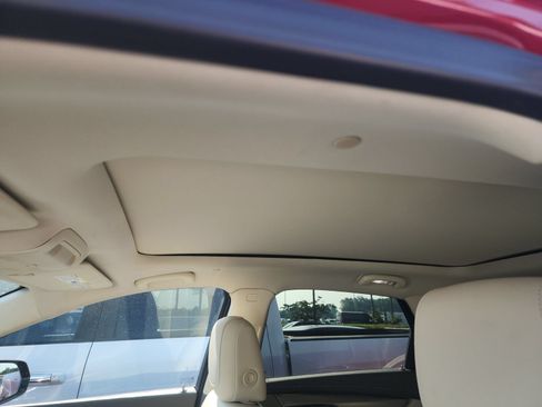 Used 2024 Cadillac XT5 Premium Luxury w/ LPO, Floor Liner Package AWD/4WD image 10